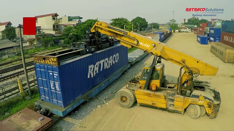 Dịch vụ vận tải hàng hóa Bắc Nam bằng đường sắt của Ratraco Solutions