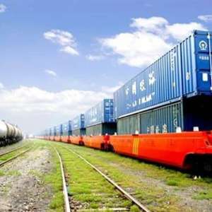 Những lý do nên chọn dịch vụ vận chuyển hàng hóa bằng đường sắt