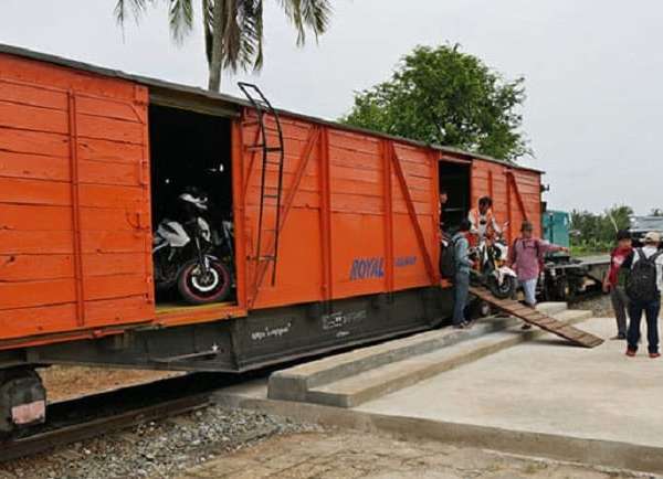Dịch vụ vận chuyển xe máy Bắc Nam bằng tàu hỏa