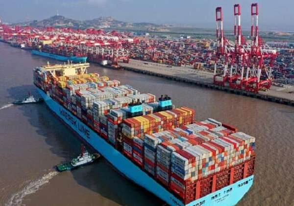 Tìm hiểu thủ tục vận chuyển hàng hóa bằng đường biển