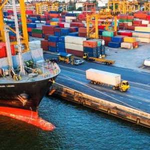 Đơn vị cung cấp dịch vụ vận chuyển hàng hóa xuất khẩu tới cảng Ba Ngòi