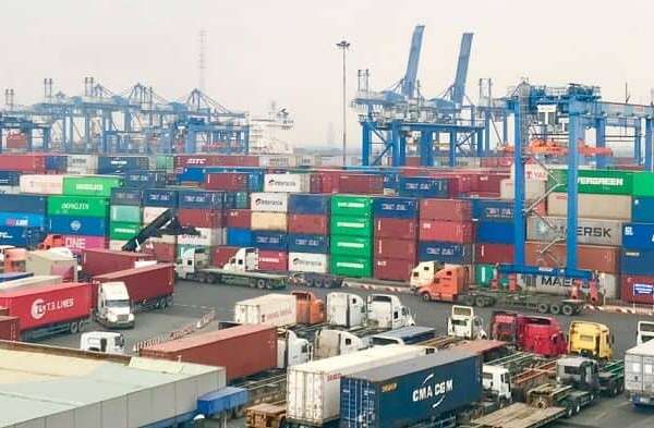 Dịch Covid-19 đã ảnh hưởng và làm gãy dịch vụ logistics như thế nào?