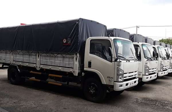 Bảng giá dịch vụ cho thuê xe tải 8 tấn chở hàng Bắc Nam tại TPHCM
