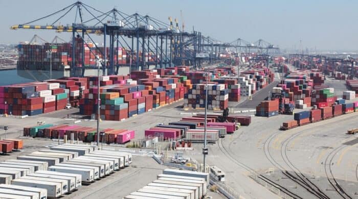 Giá tàu container ngày càng tăng? Giải pháp xử lý thế nào?