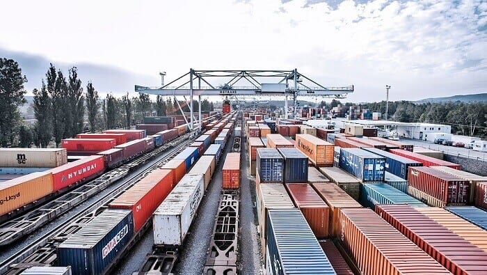 Bảng giá gửi hàng đi Ba Lan (Poland) bằng Container đường sắt năm 2022 