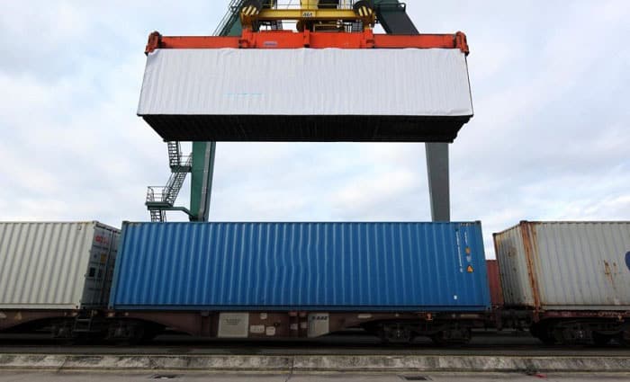 Bảng giá vận chuyển Bánh kẹo đi Trung Quốc bằng Container đường sắt năm 2022