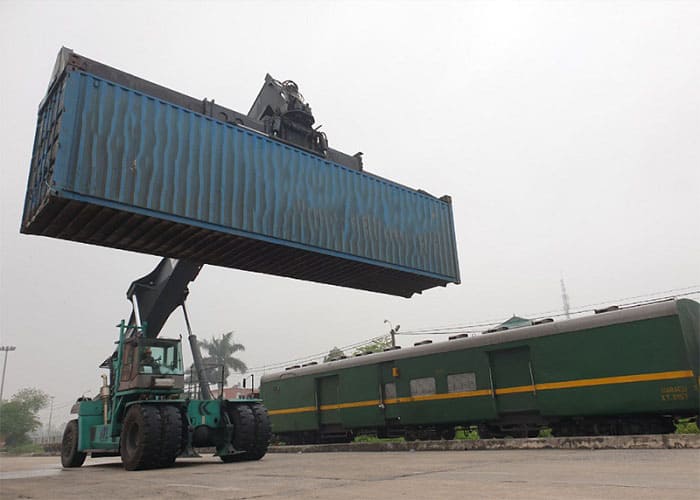 Bảng giá vận chuyển Bánh kẹo đi Trung Quốc bằng Container đường sắt năm 2022