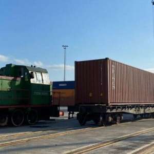 Chi phí gửi hàng đi Hà Lan từ Bình Dương bằng Container là bao nhiêu?