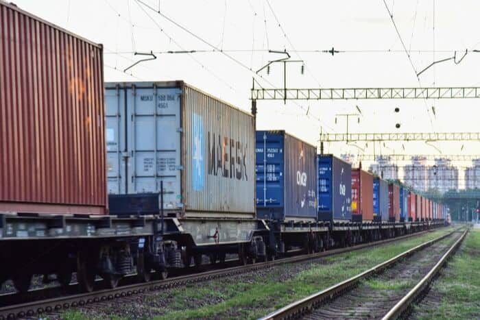 Chuyển hàng đi Ý từ Bắc Ninh bằng đường sắt có đắt không? Giá cả thế nào năm 2022?