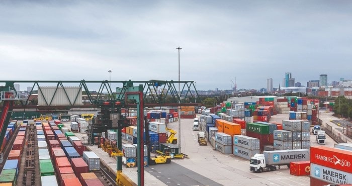 Nhận chuyển hàng đi ga Vương Gia Doanh Tây bằng Container đường sắt giá rẻ 2022