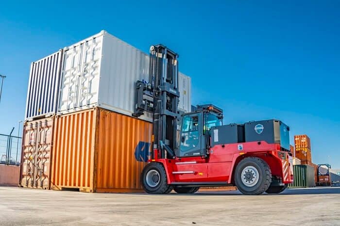 Dịch vụ vận chuyển sắn, sản phẩm từ sắn đi Trung Quốc bằng Container giá rẻ, an toàn