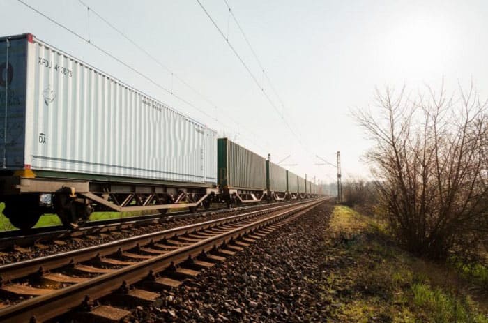 Dịch vụ vận chuyển sắt, thép đi Trung Quốc bằng Container đường sắt uy tín, giá rẻ, an toàn