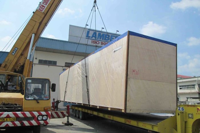 Khi nào nên đóng kiện gỗ cho hàng hóa trong quá trình vận chuyển?