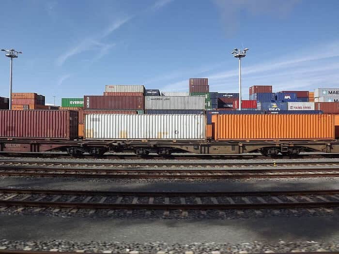 Cước phí vận chuyển Hạt điều đi Nga bằng Container đường sắt tốt nhất 2022