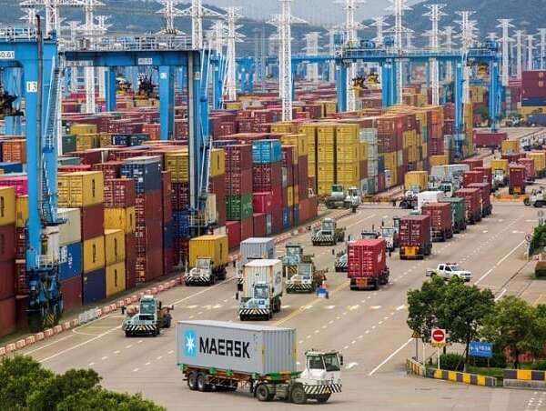 Dịch vụ kéo Container cảng nhanh chóng - an toàn và giá rẻ